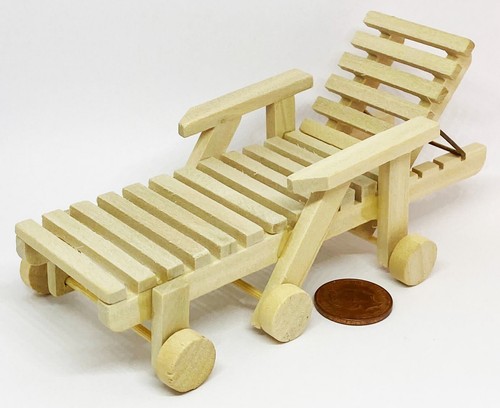 Dolls house sun lounger - sun,