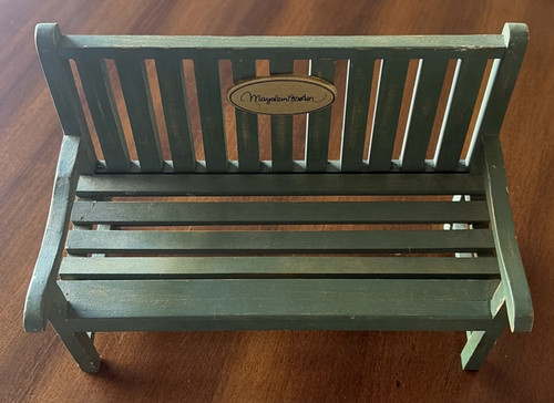 Hallmark marjolein bastin - hallmark,