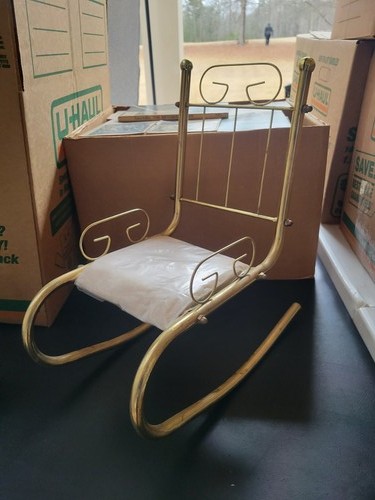 Vintage brass tone metal - vintage,