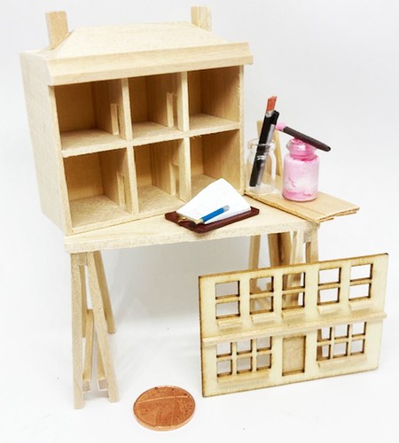 Dolls house natural - house, finish